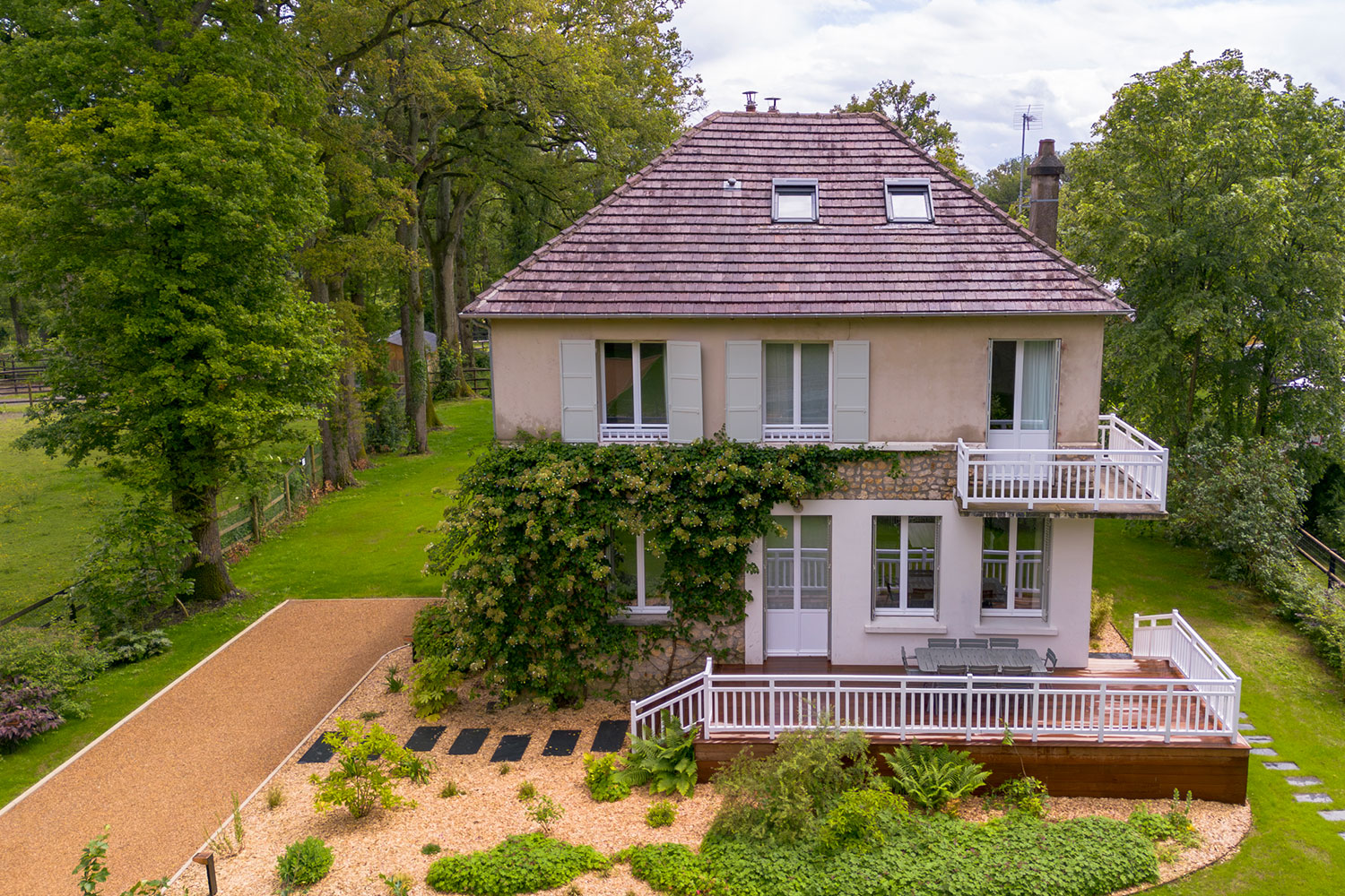 Gîte pour 10 personnes au calme et sans vis-à-vis dans la Sarthe